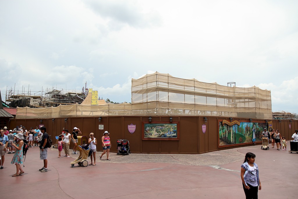 Fantasyland - A wide shot of the Beast area