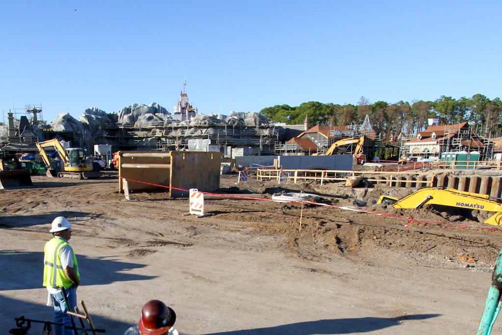 Fantasyland - Beauty and the Beast area
