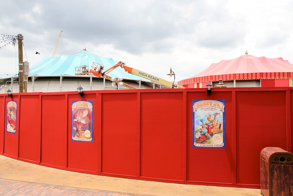Fantasyland - Both big tops now with color