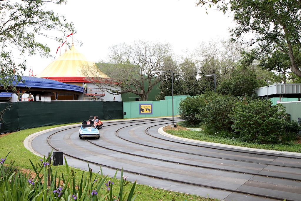 Fantasyland - More trees masking the Dumbo queue building