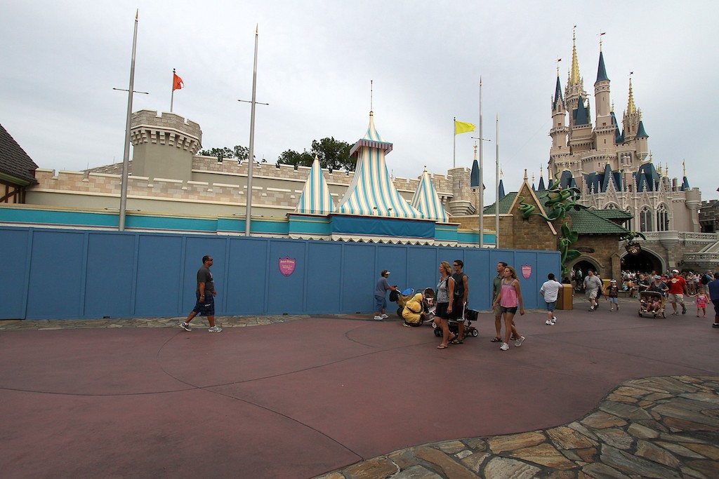 Fantasyland - Closed Snow White's Scary Adventures
