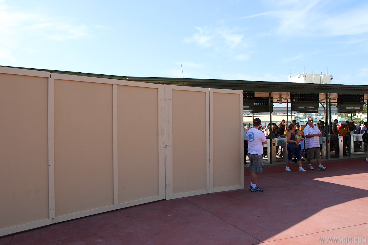 Magic Kingdom - Magic Kingdom turnstile area construction - RFID