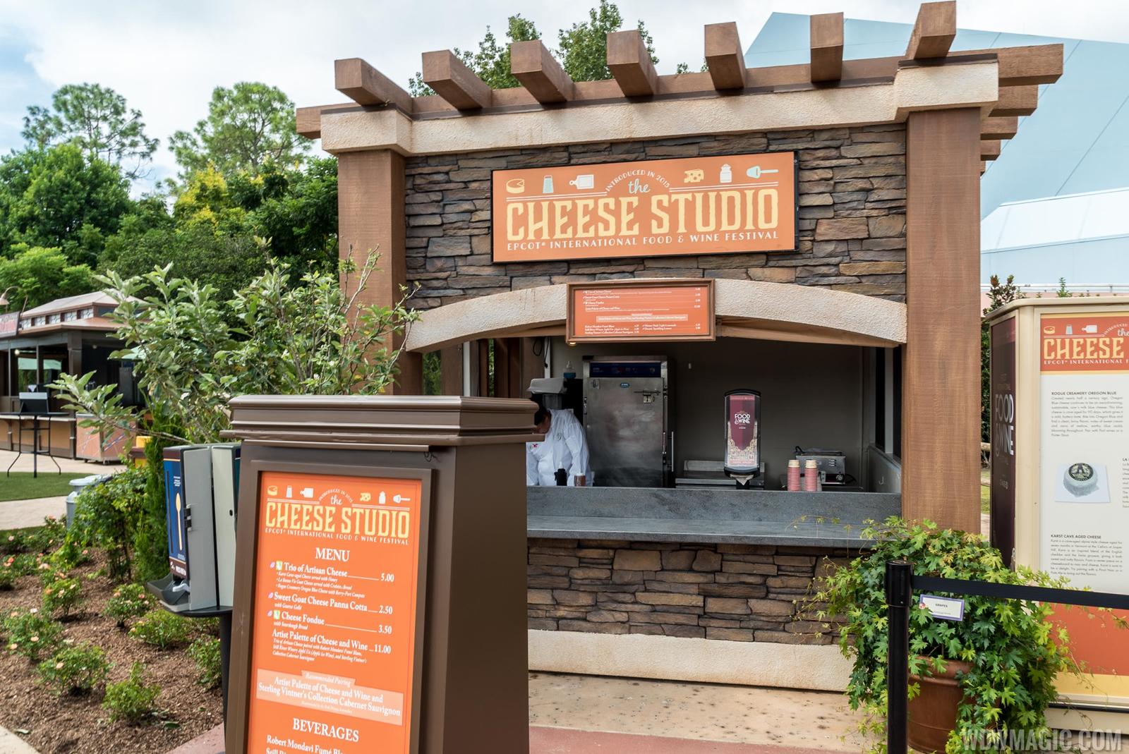Cheese Studio kiosk