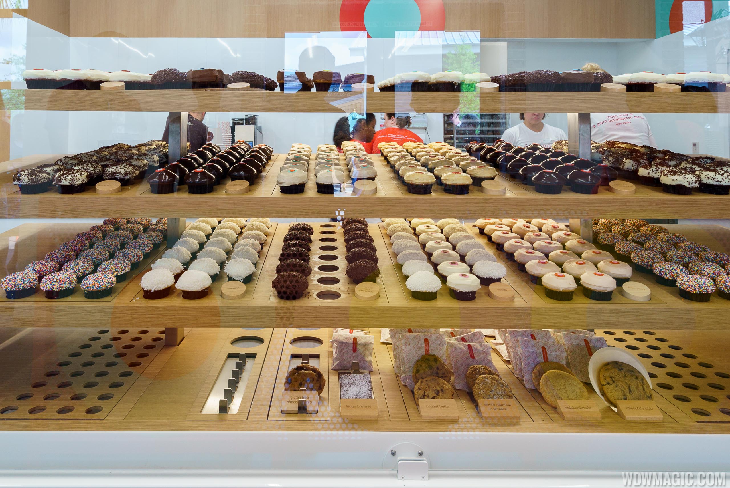PHOTOS Sprinkles Cupcakes at Disney Springs