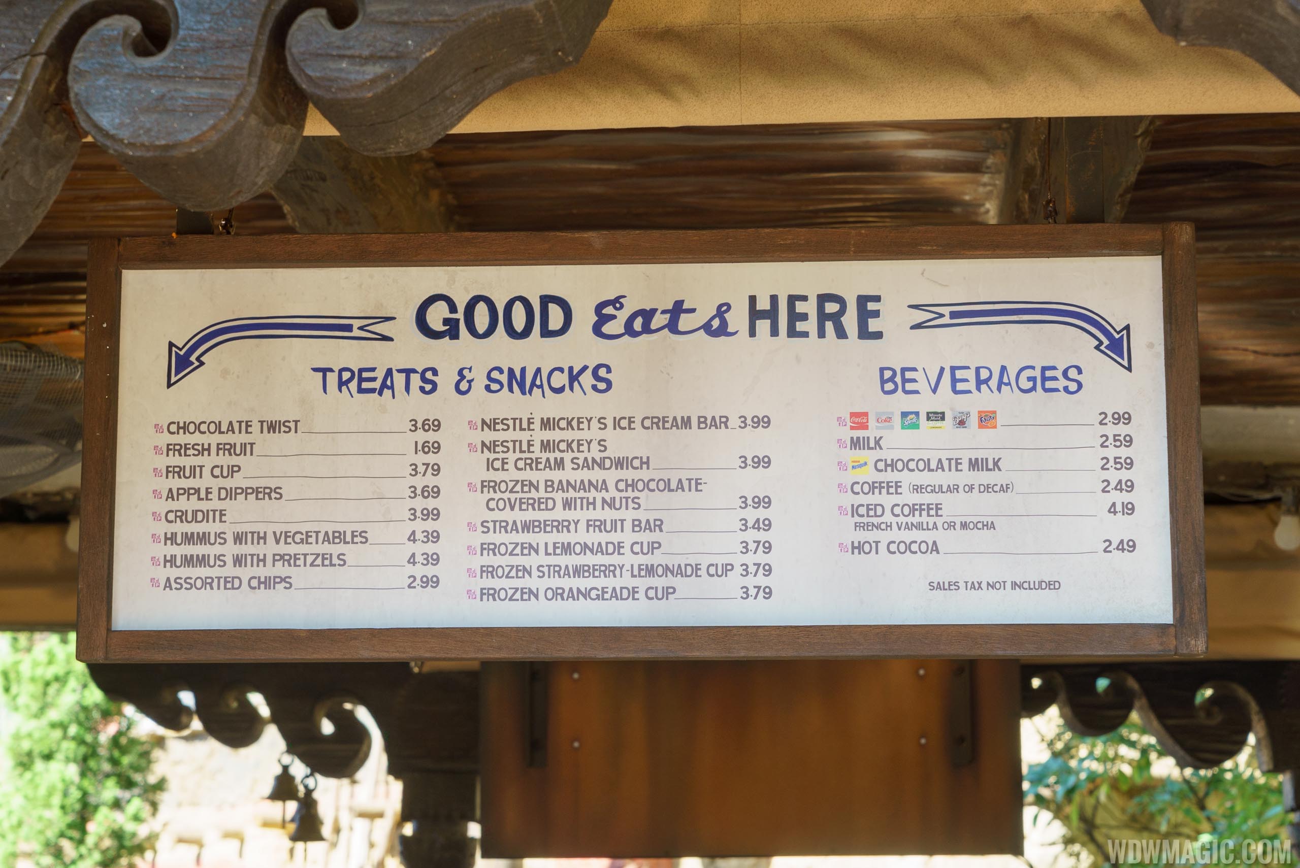 Thirsty River Bar and Trek Snacks Disney's Animal Kingdom Dining