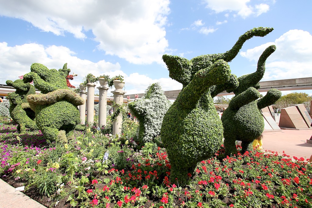 International Flower and Garden Festival - Main Entrance - Fantasia Topiary