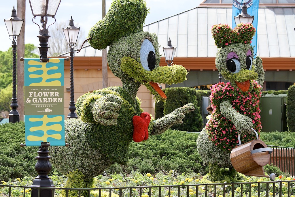 International Flower and Garden Festival - Donald and Daisy Topiary