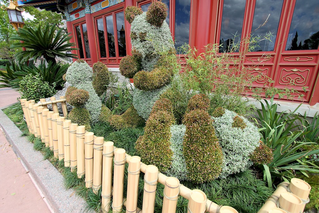 International Flower and Garden Festival - Panda Topiary at the China Pavilion