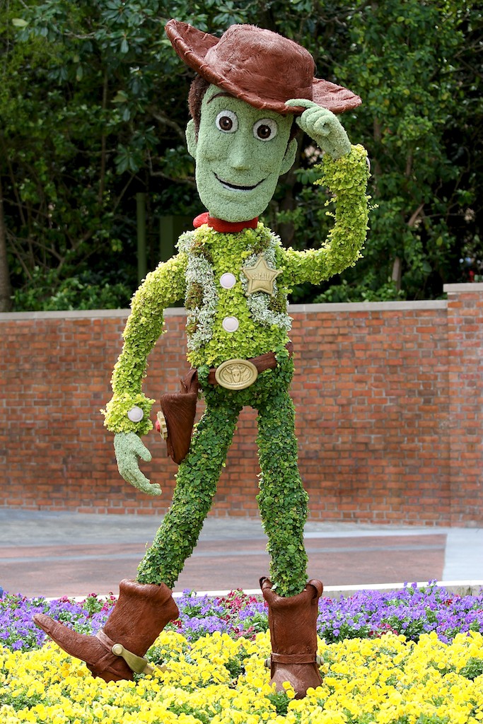 International Flower and Garden Festival - Woody Topiary in the American Adventure Pavilion