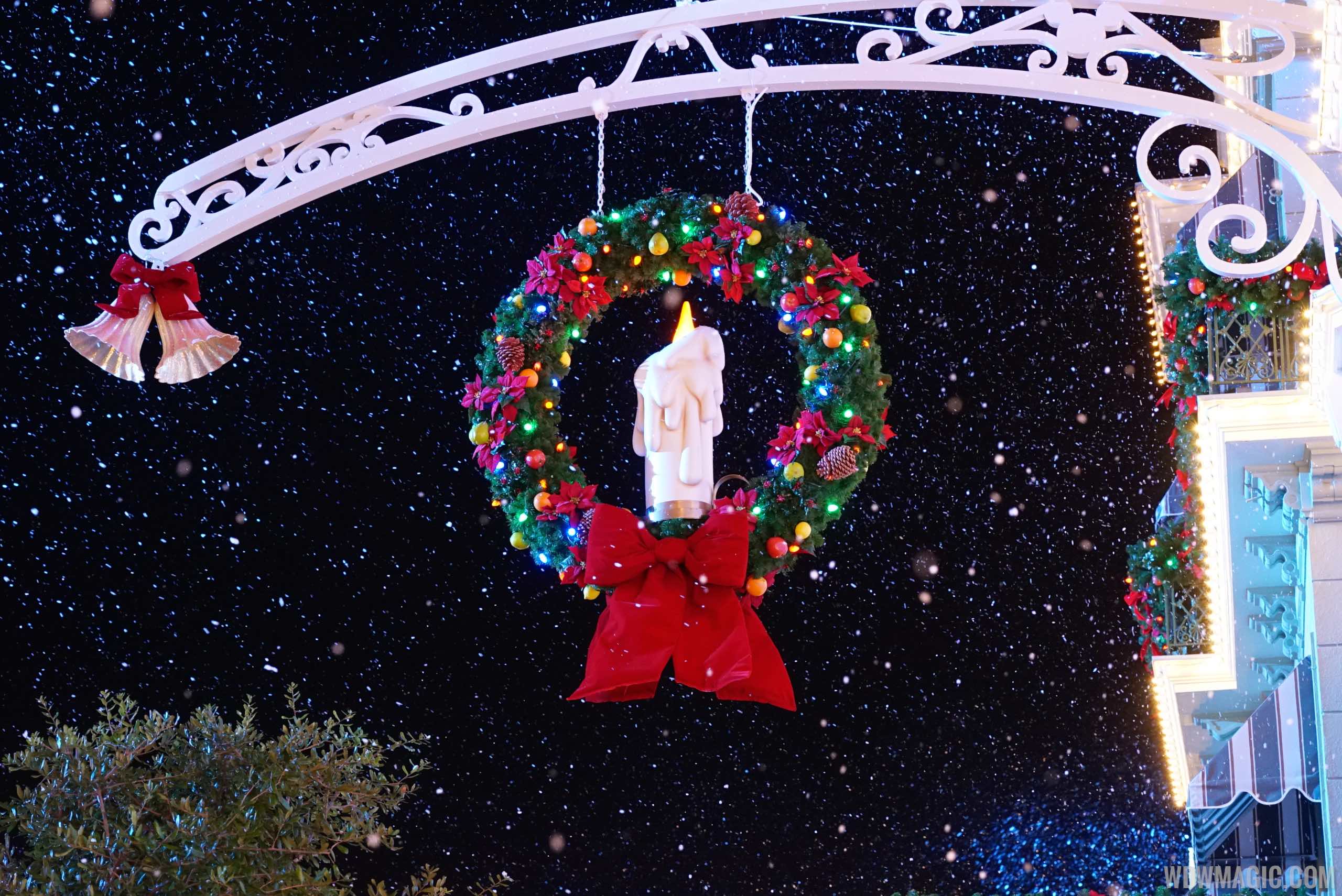 2016 mickey s very merry christmas party dates now available 2016 mickey s very merry christmas party dates now available