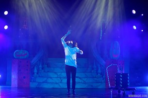 Freaky Funhouse - Sword Swallower Freaky Funhouse - Sword Swallower