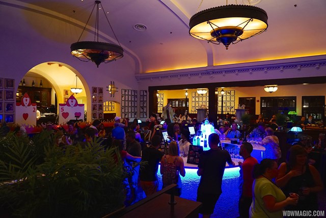 Villains Unleashed - Inside Hollywood Brown Derby Club Evil Villains Unleashed - Inside Hollywood Brown Derby Club Evil