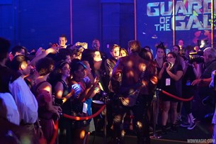 Gamora and Star Lord meet guests Gamora and Star Lord meet guests
