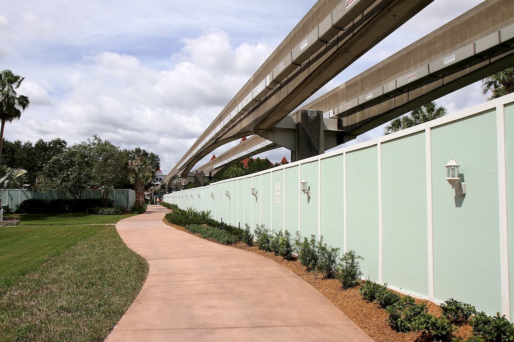 The Villas at Disney's Grand Floridian Resort - A new walkway has been constructed linking the Wedding Pavilion and Health Club to the Grand Floridian Resort