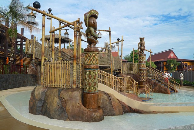 [Disney's Polynesian Village Resort] Relooking de l'hôtel + Disney Vacation Club (2015) - Page 4 Disneys-Polynesian-Resort_Full_23887