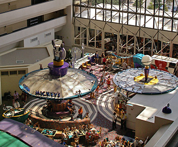 Chef Mickey's Restaurant