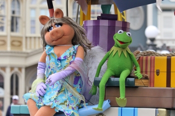 Give a Day, Get a Disney Day