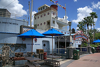 Min and Bill's Dockside Diner
