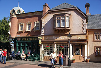 Rose and Crown Dining Room