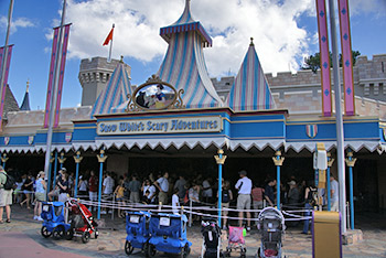 Snow White's Scary Adventures