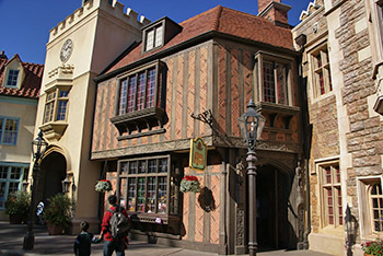 The Crown and Crest