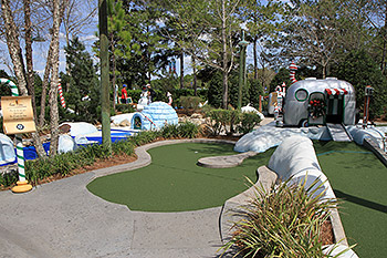 Winter Summerland Mini Golf